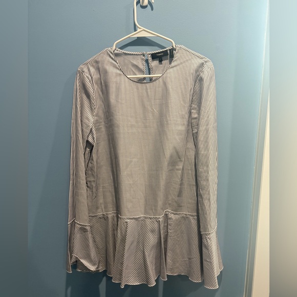 Theory Lexanda Cotton Striped Peplum Top - Picture 5 of 8